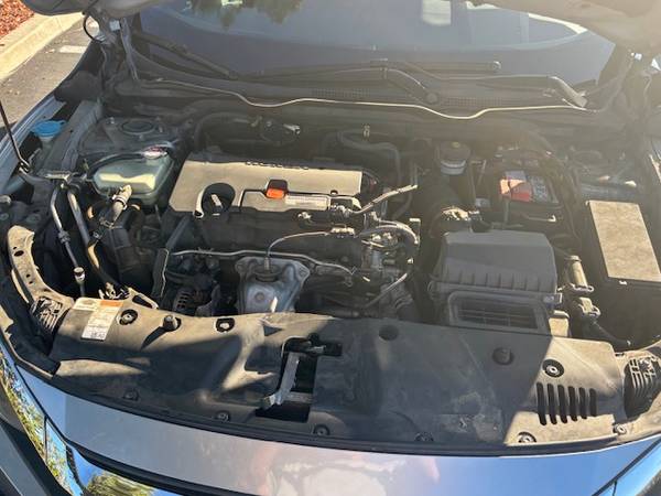 2017 Honda Civic LX-P — photo 10
