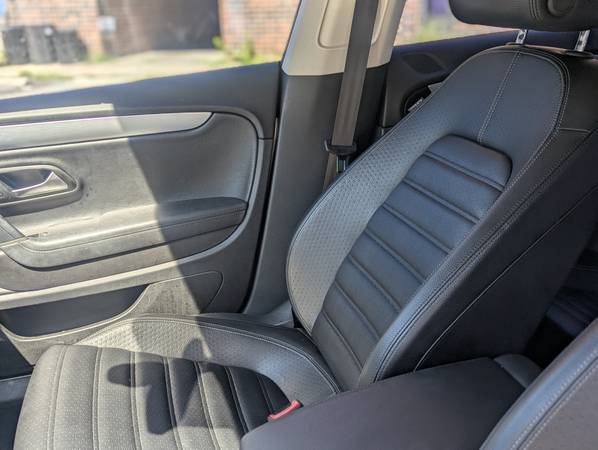 2013 Volkswagen CC 2.0T Sport Plus — photo 6