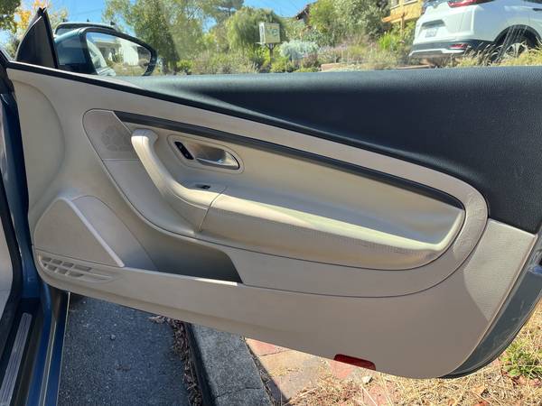 2010 Volkswagen EOS Lux 2dr Front-wheel Drive Convertible Automatic — photo 6