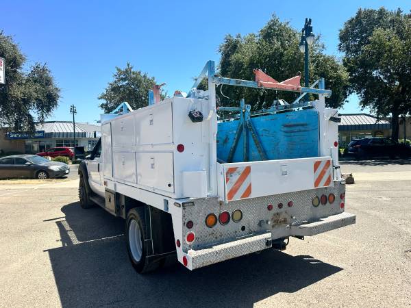 2012 Ford F550 Crew — photo 3