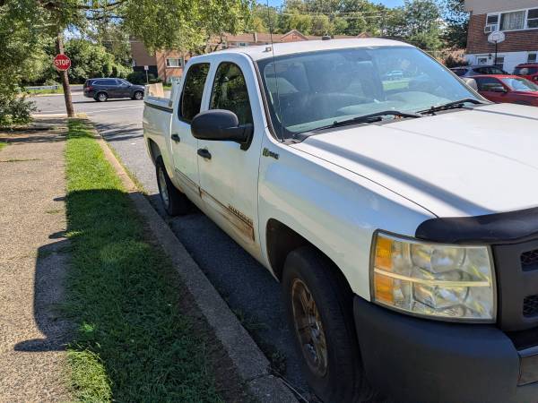 2010 Chevrolet Silverado 1500 Hybrid 2HY 4x4 Crew Cab 143.5 in. WB CVT — photo 4