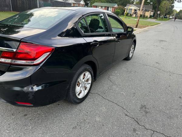 2013 Honda Civic LX — photo 8