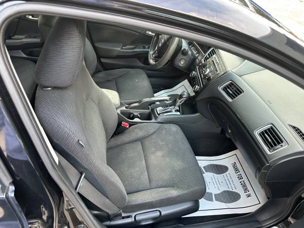 2013 Honda Civic LX — photo 12