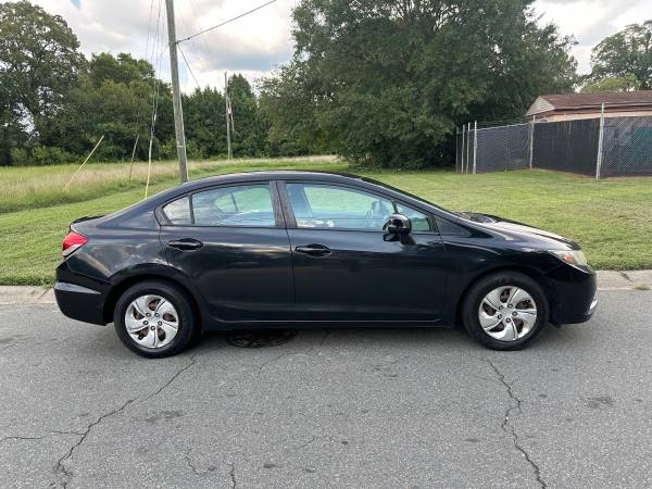 2013 Honda Civic LX — photo 2