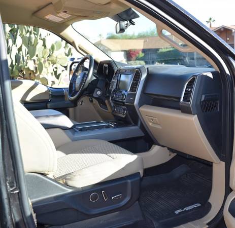 2015 Ford F-150 XLT — photo 10