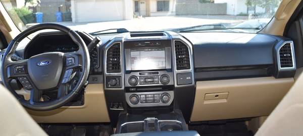 2015 Ford F-150 XLT — photo 11