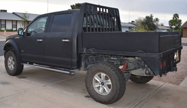 2015 Ford F-150 XLT — photo 8