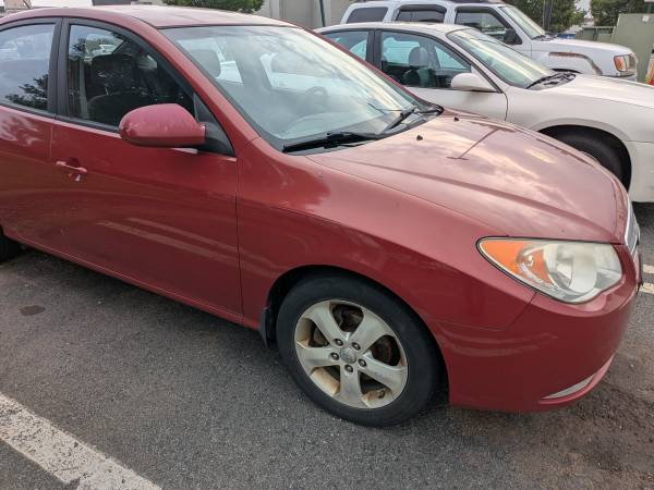 2009 Hyundai Elantra SE 4dr Sedan Automatic — photo 2