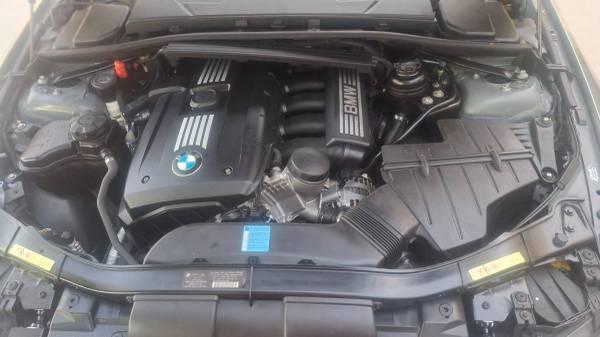2007 BMW 320i Coupe — photo 6