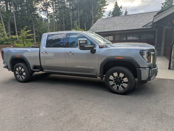 2026 GMC Denali Quad — photo 3