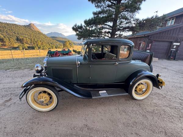 1931 Ford Model Deluxe — photo 1