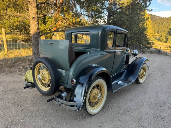 1931 Ford Model Deluxe — photo 2