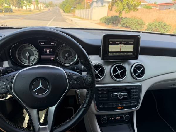 2015 Mercedes-Benz GLA Class Base GLA 250 4dr All-wheel Drive 4MATIC Automatic — photo 12