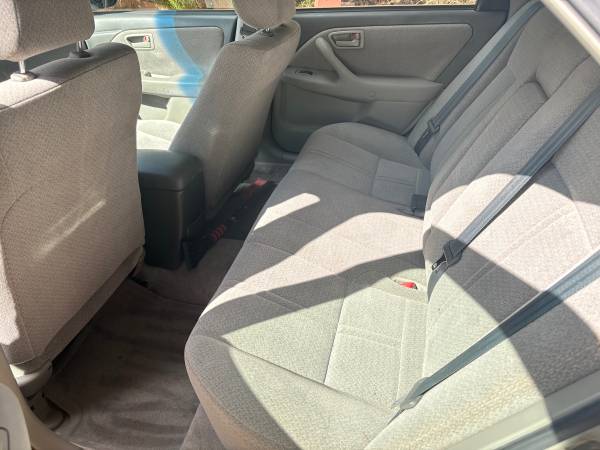2000 Toyota Camry LE V6 4dr Sedan Automatic — photo 5
