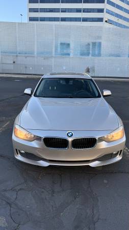 2015 BMW 320i Xdrive — photo 2