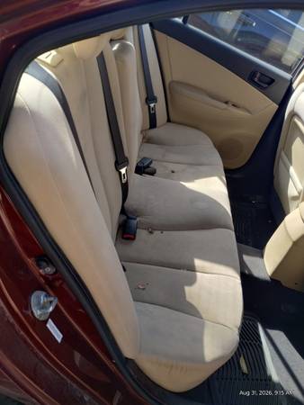 2010 Hyundai Sonata SE — photo 5