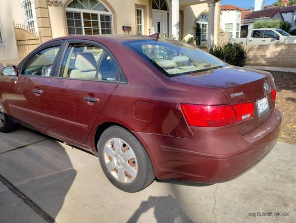 2010 Hyundai Sonata SE — photo 8