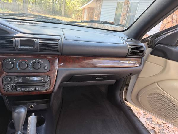 2003 Chrysler Seabring Limited — photo 7