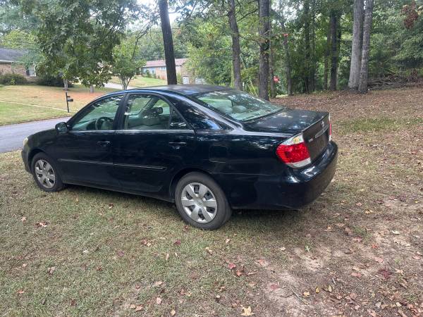 2005 Toyota Camry SE 4dr Sedan Manual — photo 1