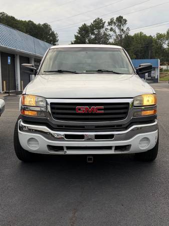 2005 GMC Yukon XL 2500 SLT 4x2 Automatic — photo 4