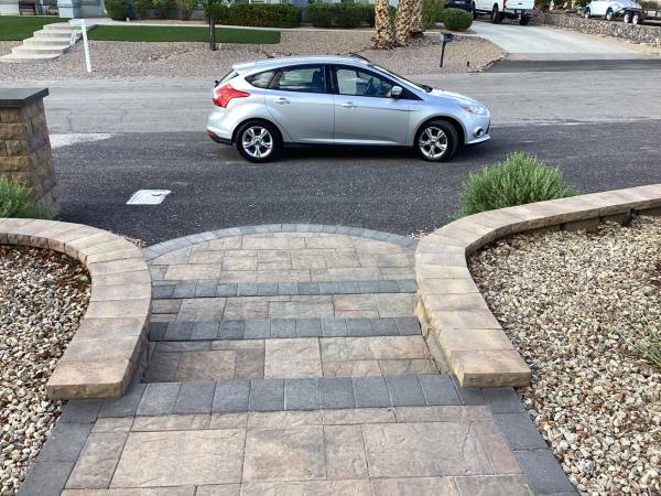 2013 Ford Focus SE 4dr Sedan Automatic — photo 6