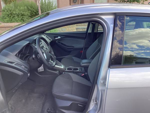 2013 Ford Focus SE 4dr Sedan Automatic — photo 4