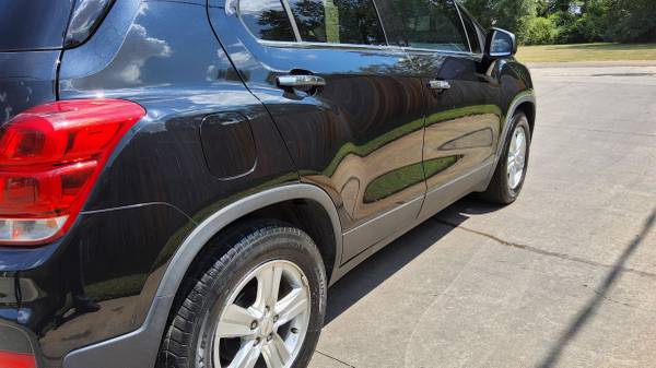 2019 Chevrolet Trax LT Front-wheel Drive Automatic — photo 3