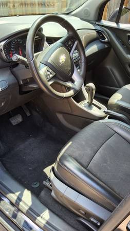 2019 Chevrolet Trax LT Front-wheel Drive Automatic — photo 12