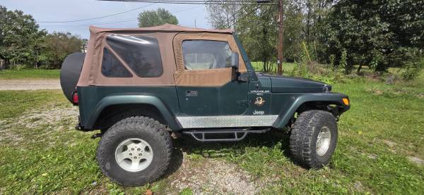 2001 Jeep Sahara — photo 2