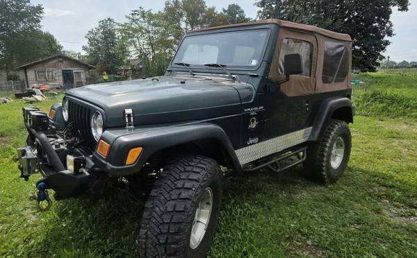 2001 Jeep Sahara — photo 1