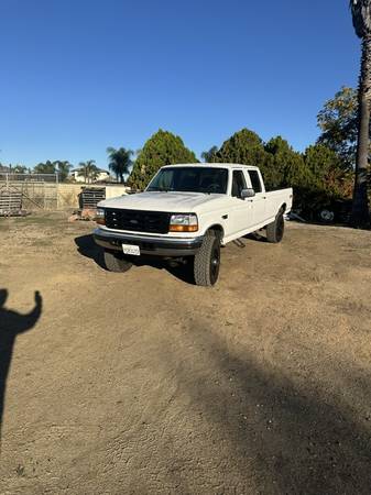 1997 Ford F 350 XLT 2dr 4WD Standard Cab LB — photo 3