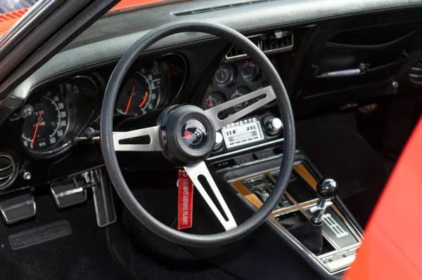 1970 Chevrolet Corvette Coupe — photo 9