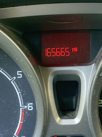 2012 Ford Fiesta S 4dr Sedan Automatic — photo 4