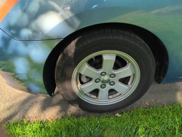 2006 Toyota Prius Base 5dr Sedan CVT — photo 11
