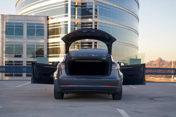 2023 Tesla Model 3 Base — photo 8