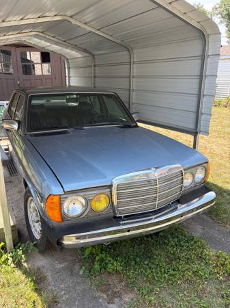 1985 Mercedes-Benz 300td — photo 2