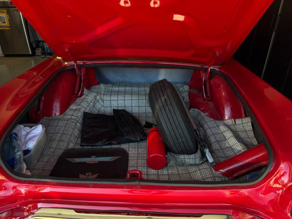 1957 Ford Thunderbird — photo 11