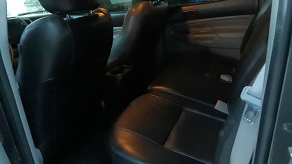 2012 Toyota Tacoma Base — photo 4