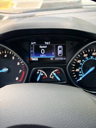 2014 Ford Escape SE 4dr 4x4 Automatic — photo 6