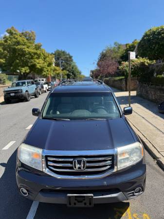 2012 Honda Pilot LX 4dr 4x4 Automatic — photo 4