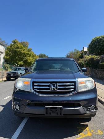 2012 Honda Pilot LX 4dr 4x4 Automatic — photo 1