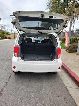 2012 Scion XB Base — photo 4