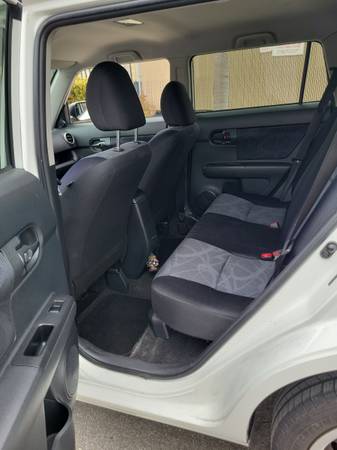 2012 Scion XB Base — photo 9