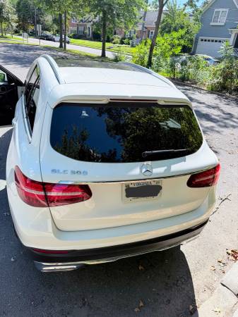 2018 Mercedes-Benz GLC 300 Base GLC 300 4dr 4x2 Automatic — photo 5