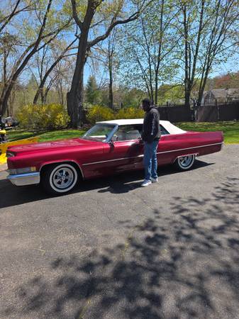 1970 Cadillac Deville Convertible — photo 2