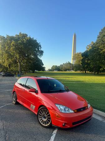2003 Ford Focus SVT 4dr SVT Hatchback Manual — photo 1