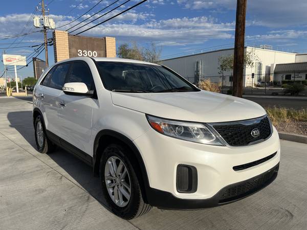 2015 KIA Sorento LX — photo 1