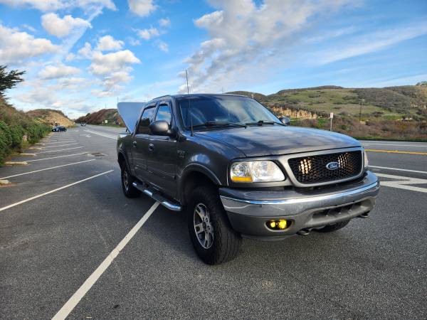 2002 Ford F-150 SuperCrew XLT — photo 8