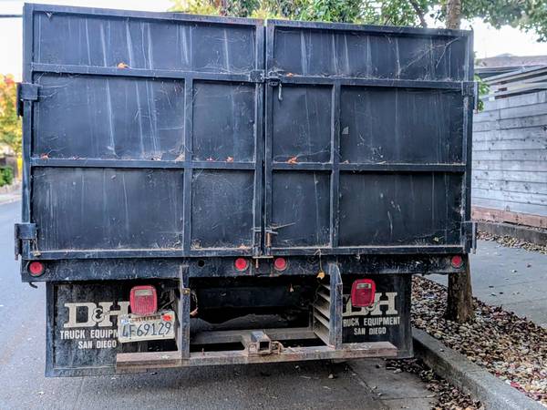 1991 Ford F 350 Base 4dr Crew Cab LB — photo 3