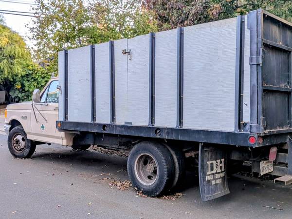 1991 Ford F 350 Base 4dr Crew Cab LB — photo 2